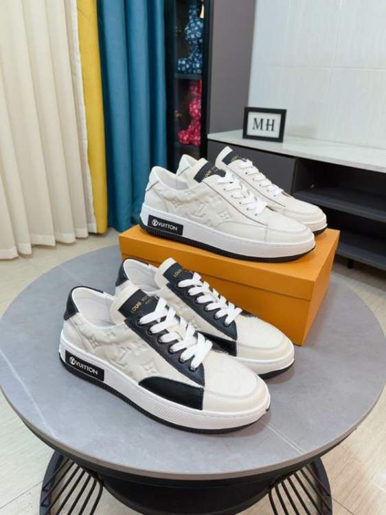 Picture of Louis Vuitton Shoes _SKULVsz38-44mnf013315202